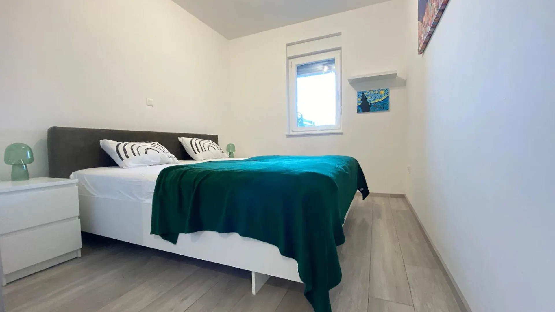 Bubble Apartment Trogir