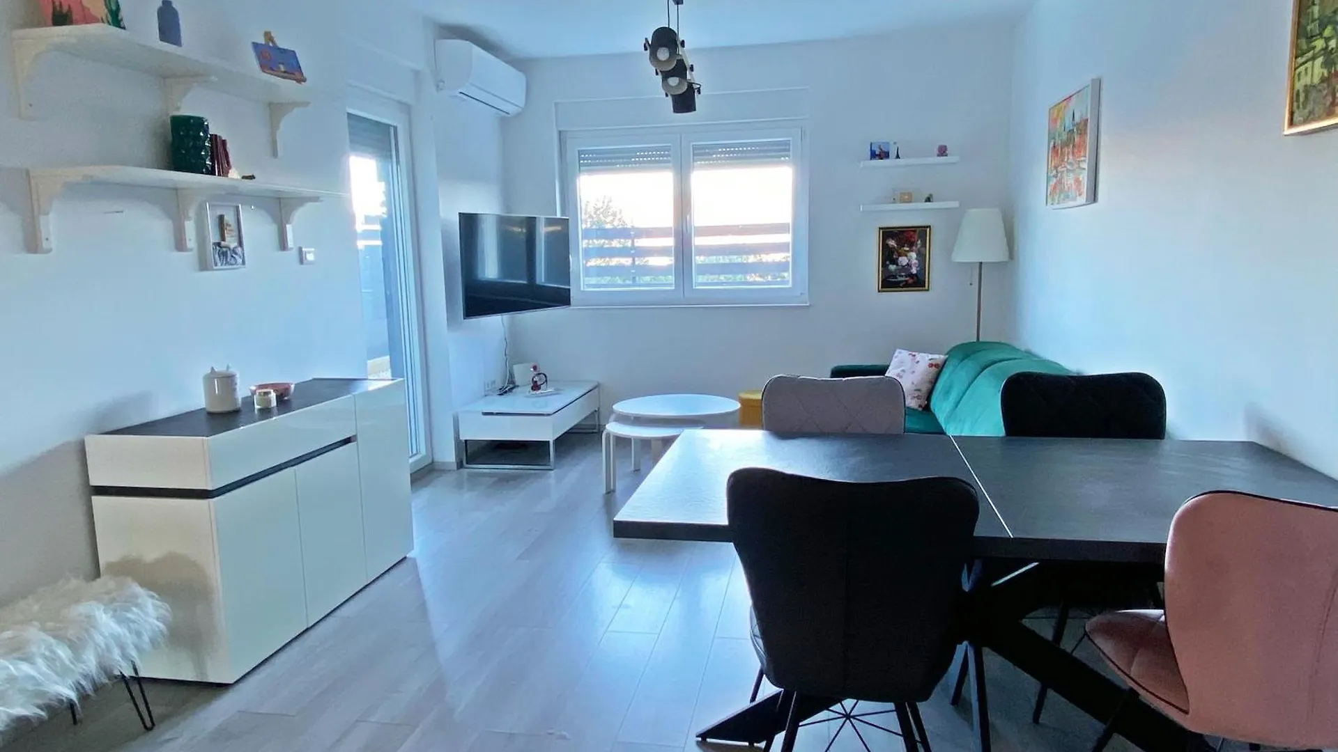 Bubble Apartment Trogir 0*,  Croatia