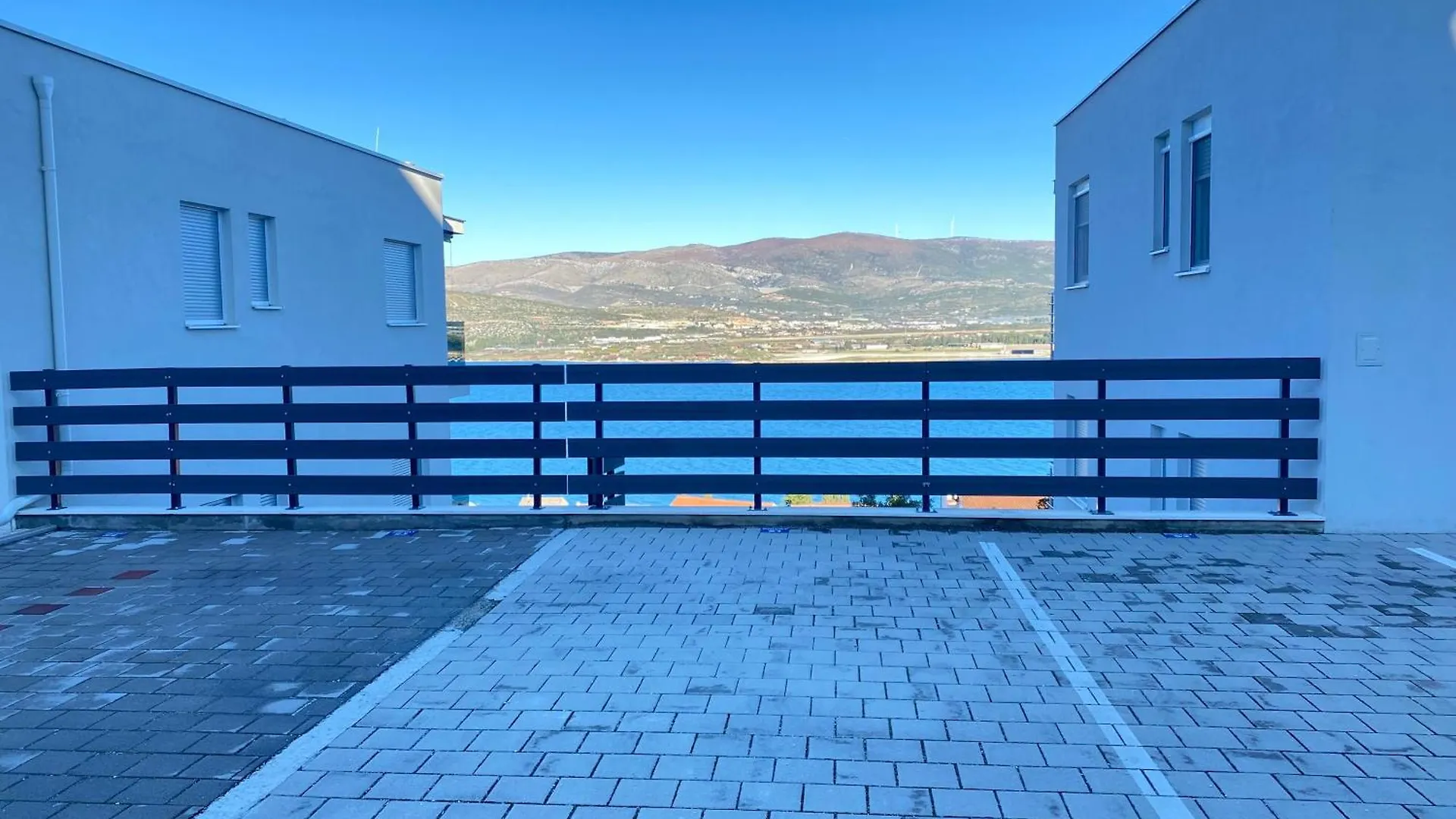Bubble Apartment Trogir